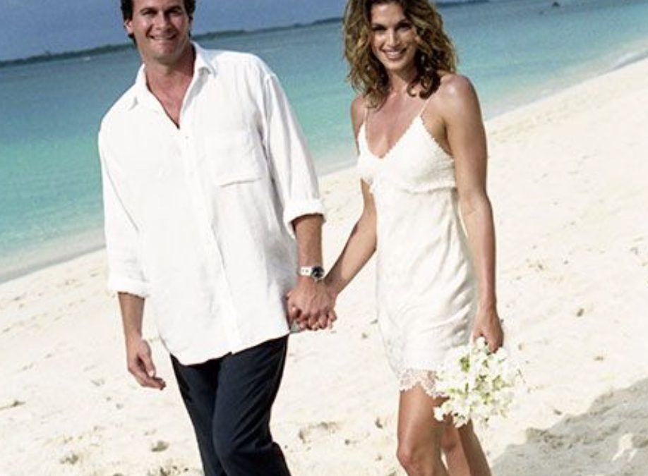 Iconic 90s Weddings to Inspire Your Nostalgic Nuptials